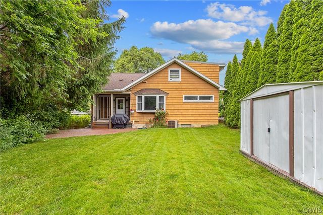 112 Winthrop Road, Syracuse, NY 13206