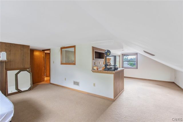 112 Winthrop Road, Syracuse, NY 13206
