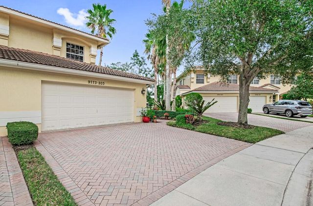 9773 Bowline Drive 203, West Palm Beach, FL 33411