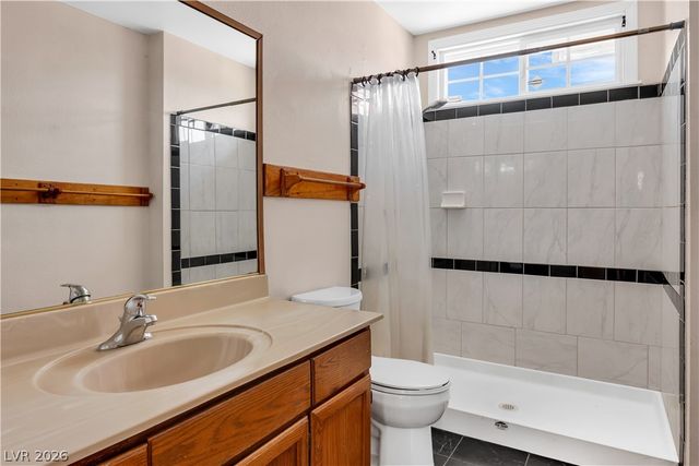 2410 East Oak Glen Way, Las Vegas, NV 89115