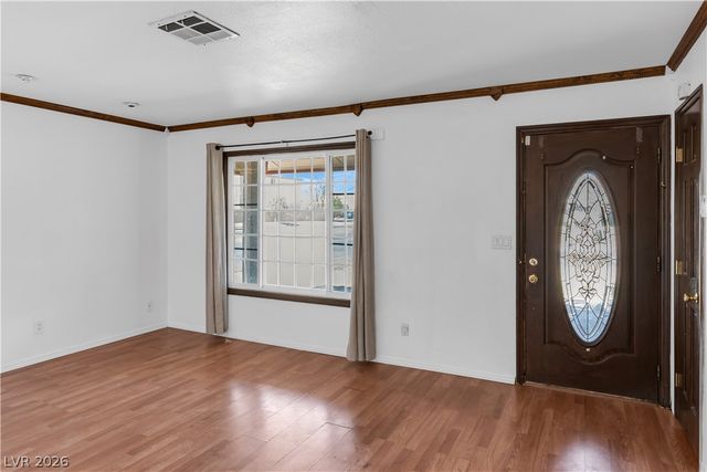 2410 East Oak Glen Way, Las Vegas, NV 89115