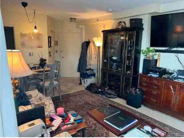 300 Lynn Shore Dr 712, Lynn, MA 01902