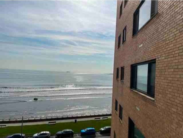 300 Lynn Shore Dr 712, Lynn, MA 01902