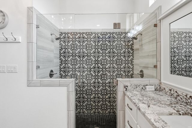 6401 Starlight Ranch Road, Godley, TX 76044