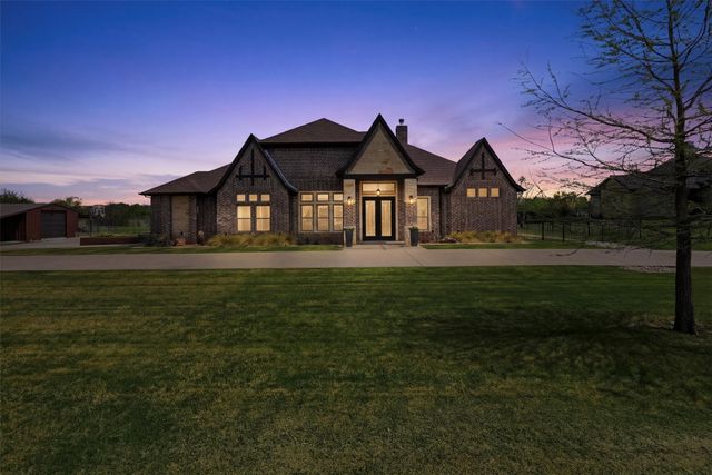 6401 Starlight Ranch Road, Godley, TX 76044