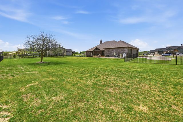 6401 Starlight Ranch Road, Godley, TX 76044