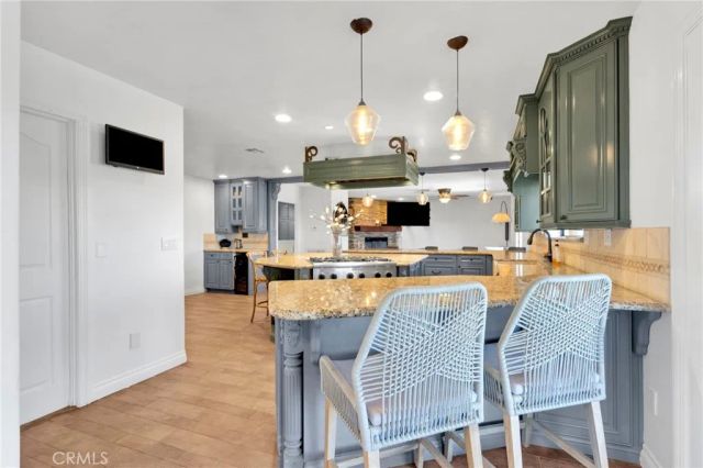 18186 Bangor, Hesperia, CA 92345