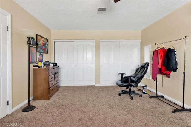 18186 Bangor, Hesperia, CA 92345