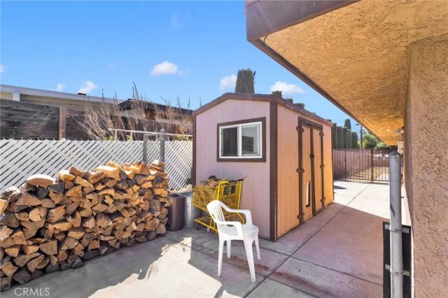 18186 Bangor, Hesperia, CA 92345