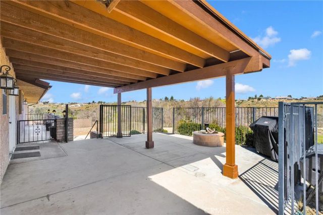 18186 Bangor, Hesperia, CA 92345