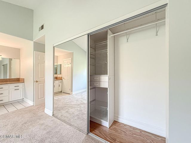 194 Charro Avenue, Thousand Oaks, CA 91320