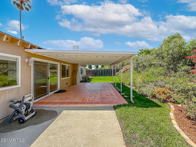 194 Charro Avenue, Thousand Oaks, CA 91320