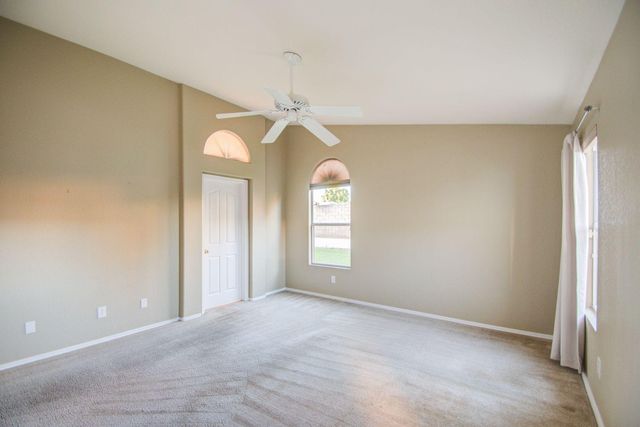 3216 E Muirwood Drive, Phoenix, AZ 85048