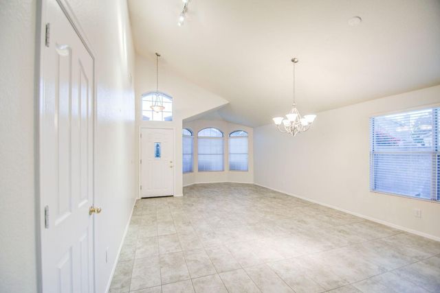 3216 E Muirwood Drive, Phoenix, AZ 85048