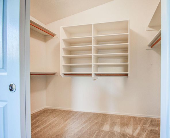 3216 E Muirwood Drive, Phoenix, AZ 85048