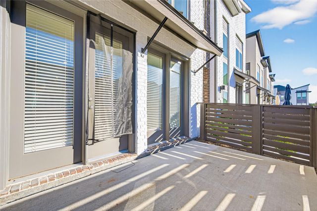 16518 Texas Hill Country Road, Cypress, TX 77433