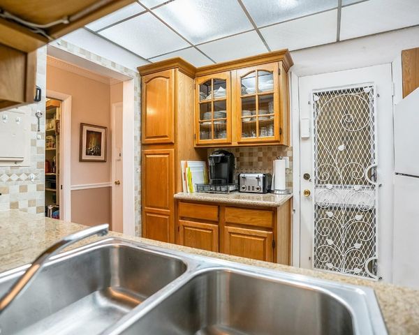 16750 NE 14th Avenue 212, Miami, FL 33162