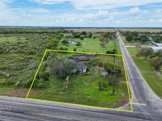 25 County Road 242, Matador, TX 77457
