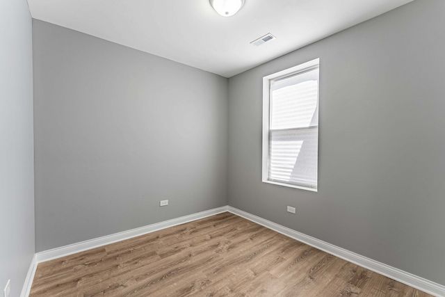 2231 S Drake Avenue, Chicago, IL 60623