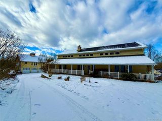 912-918 Hollow Road, Salt Point, NY 12578