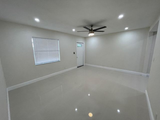 1809 NW 13th Court, Fort Lauderdale, FL 33311