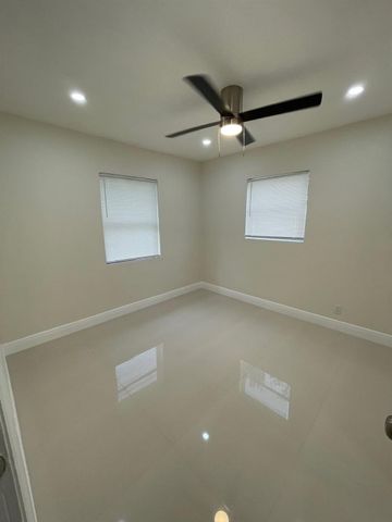 1809 NW 13th Court, Fort Lauderdale, FL 33311