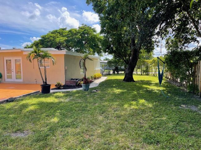 1809 NW 13th Court, Fort Lauderdale, FL 33311