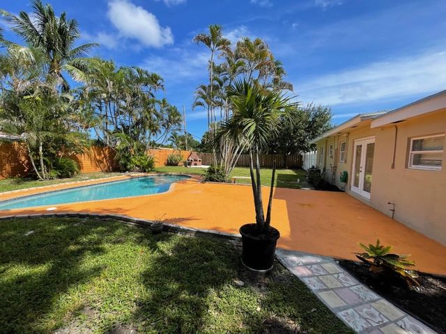 1809 NW 13th Court, Fort Lauderdale, FL 33311