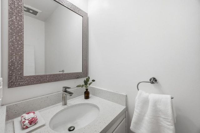 420 Alberto Way 41, Los Gatos, CA 95032
