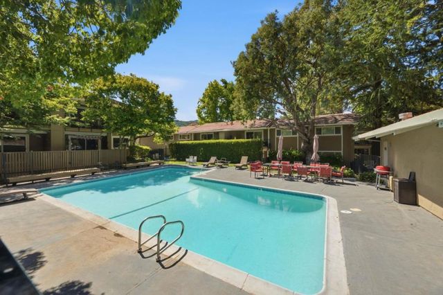 420 Alberto Way 41, Los Gatos, CA 95032