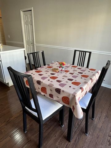 3135 camden Drive, Troy, MI 48084