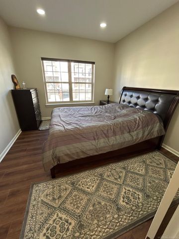 3135 camden Drive, Troy, MI 48084