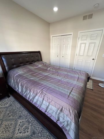 3135 camden Drive, Troy, MI 48084