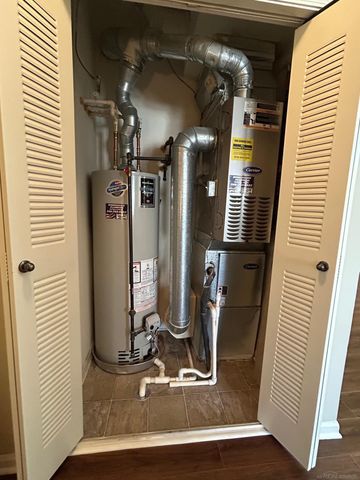 3135 camden Drive, Troy, MI 48084