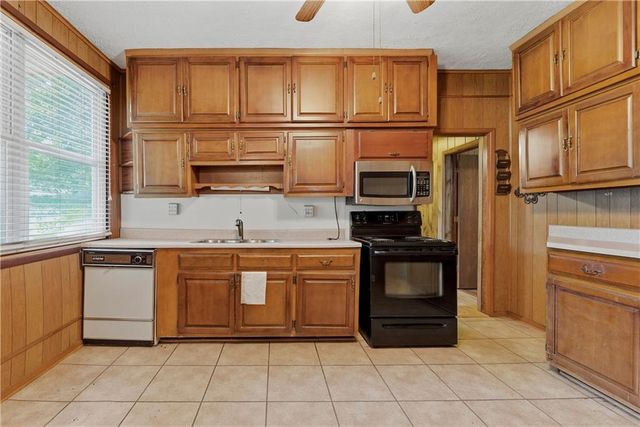 5121 Newark Avenue, Clarkdale, GA 30111