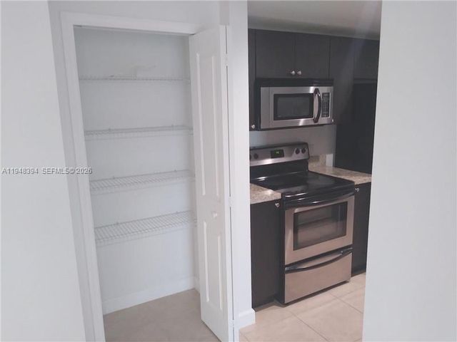 2650 SW 37 Ave 604, Coconut Grove, FL 33133