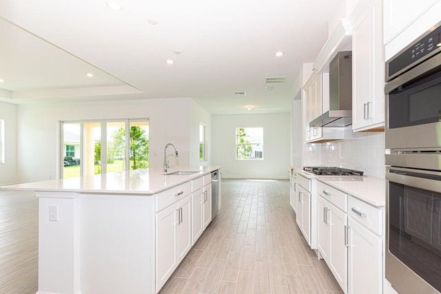 1061 Haywagon Trail, Loxahatchee, FL 33470
