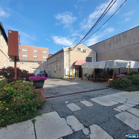 16 Humphrey Street, Englewood, NJ 07631