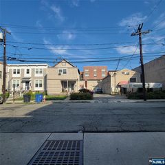 16 Humphrey Street, Englewood, NJ 07631