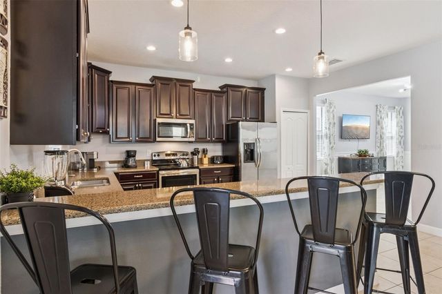 9027 SHADOW MOUNTAIN STREET, Davenport, FL 33896