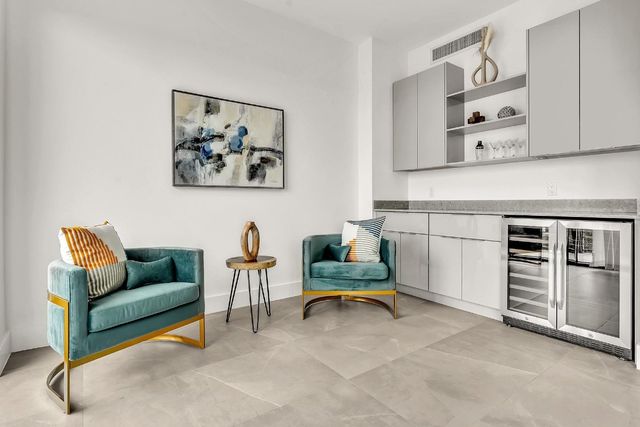 2100 Miami Road 403, Fort Lauderdale, FL 33316