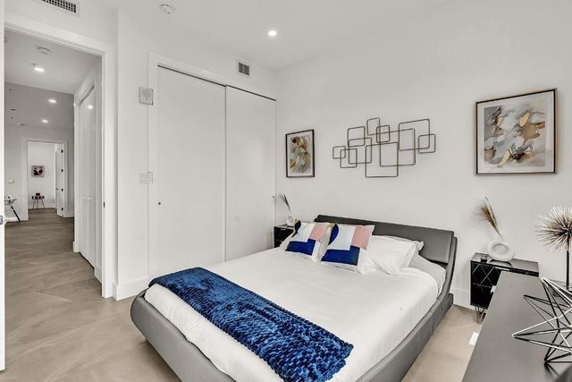 2100 Miami Road 403, Fort Lauderdale, FL 33316