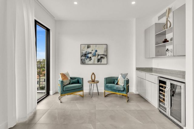 2100 Miami Road 403, Fort Lauderdale, FL 33316