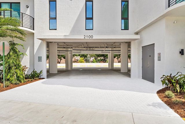 2100 Miami Road 403, Fort Lauderdale, FL 33316