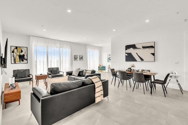 2100 Miami Road 403, Fort Lauderdale, FL 33316