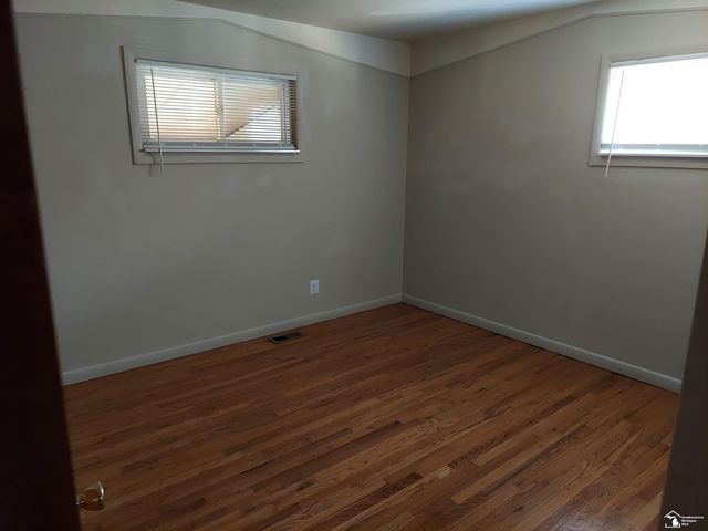 7914 Campbell Street, Taylor, MI 48180
