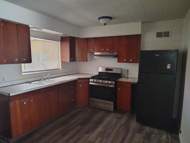 1007 W Castillo Avenue, Belen, NM 87002