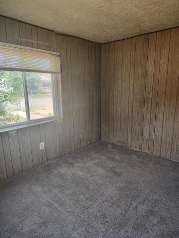 1007 W Castillo Avenue, Belen, NM 87002