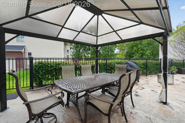 25475 Stanley Lane, Lyon Charter Township, MI 48178
