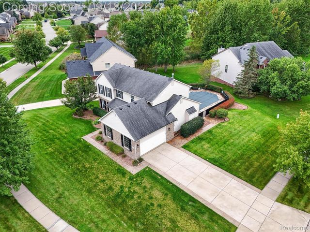 25475 Stanley Lane, Lyon Charter Township, MI 48178